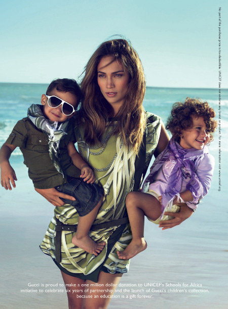 jennifer lopez twins gucci ads. Jennifer Lopez and Twins Max